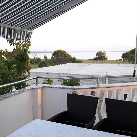 Apartament Marija *